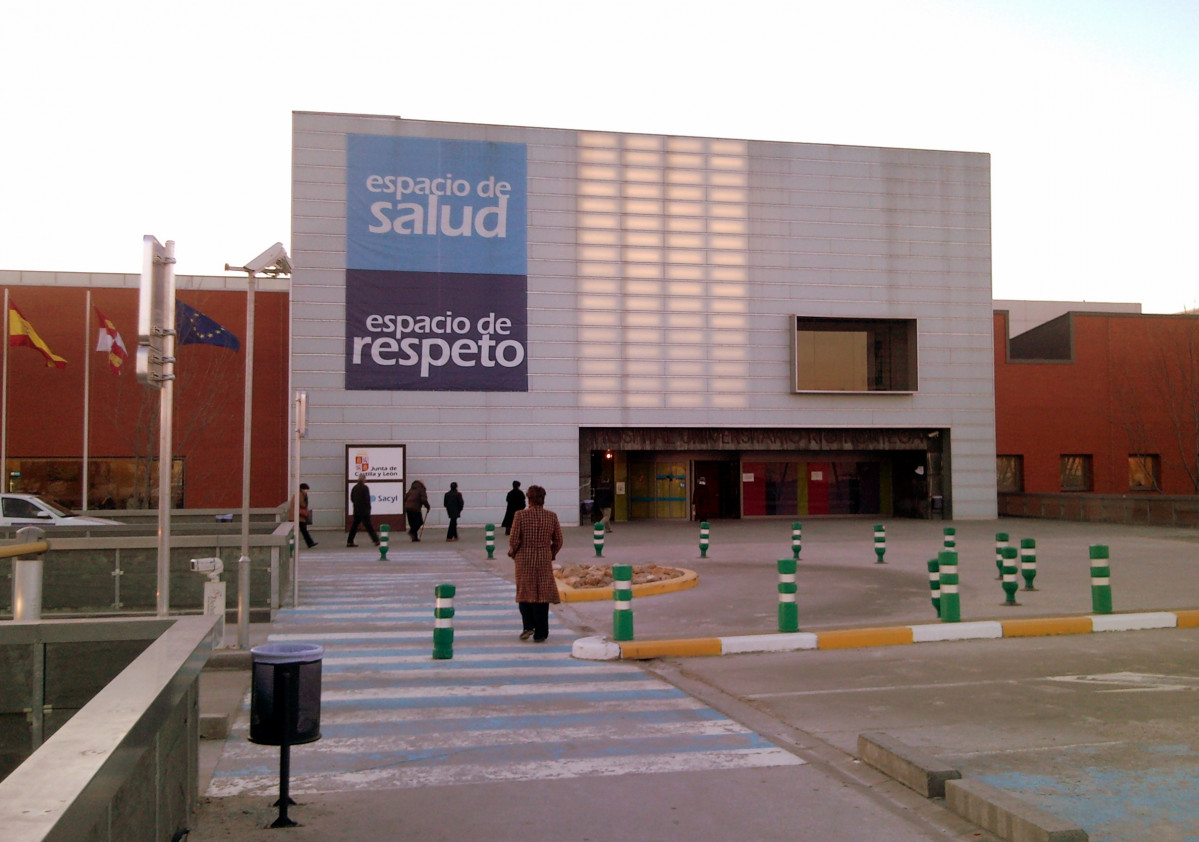 Entrada del Hospital Universitario Ru00edo Hortega