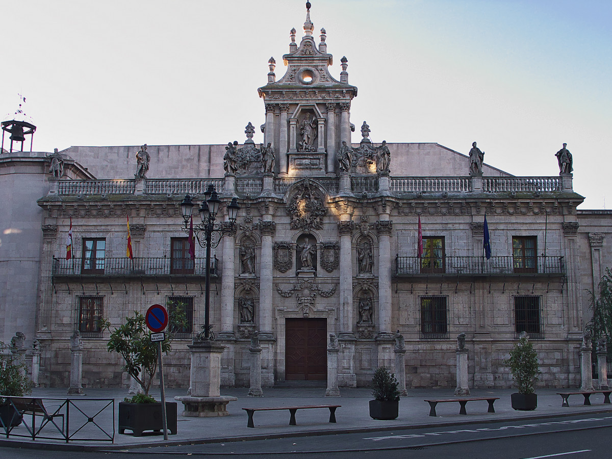 Universidad de Valladolid. Fachada