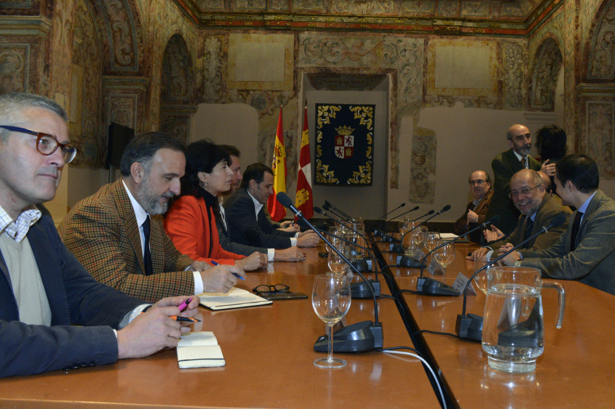 20200219 REUNIONCENTENARIOMIGUELDELIBES 8