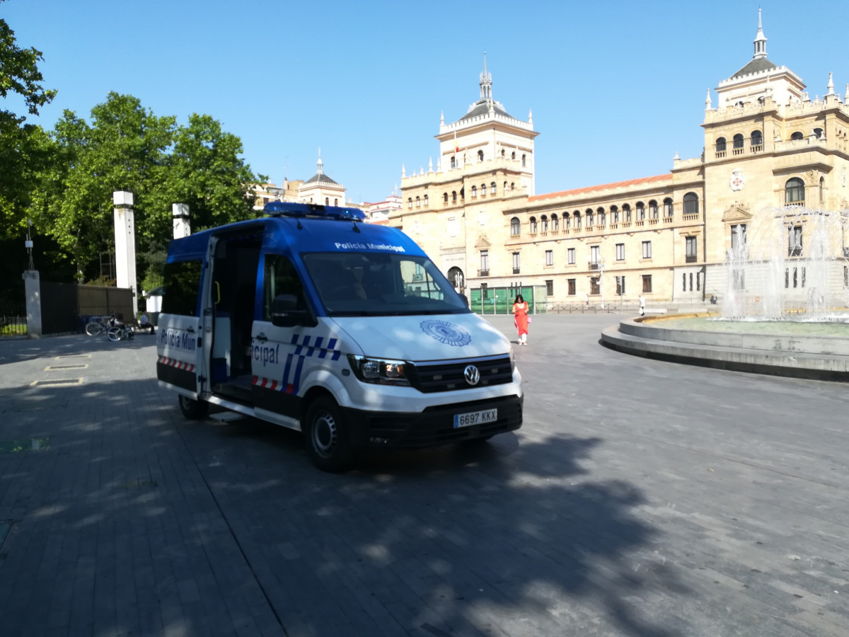 20180622 vehículo atestados Policía PI 3123