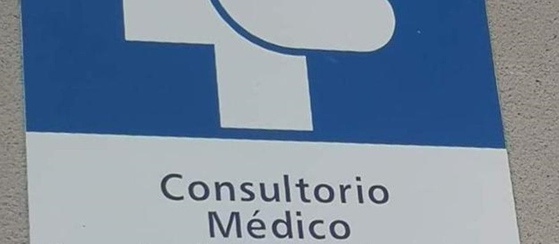 20200525 placa consultorio medico