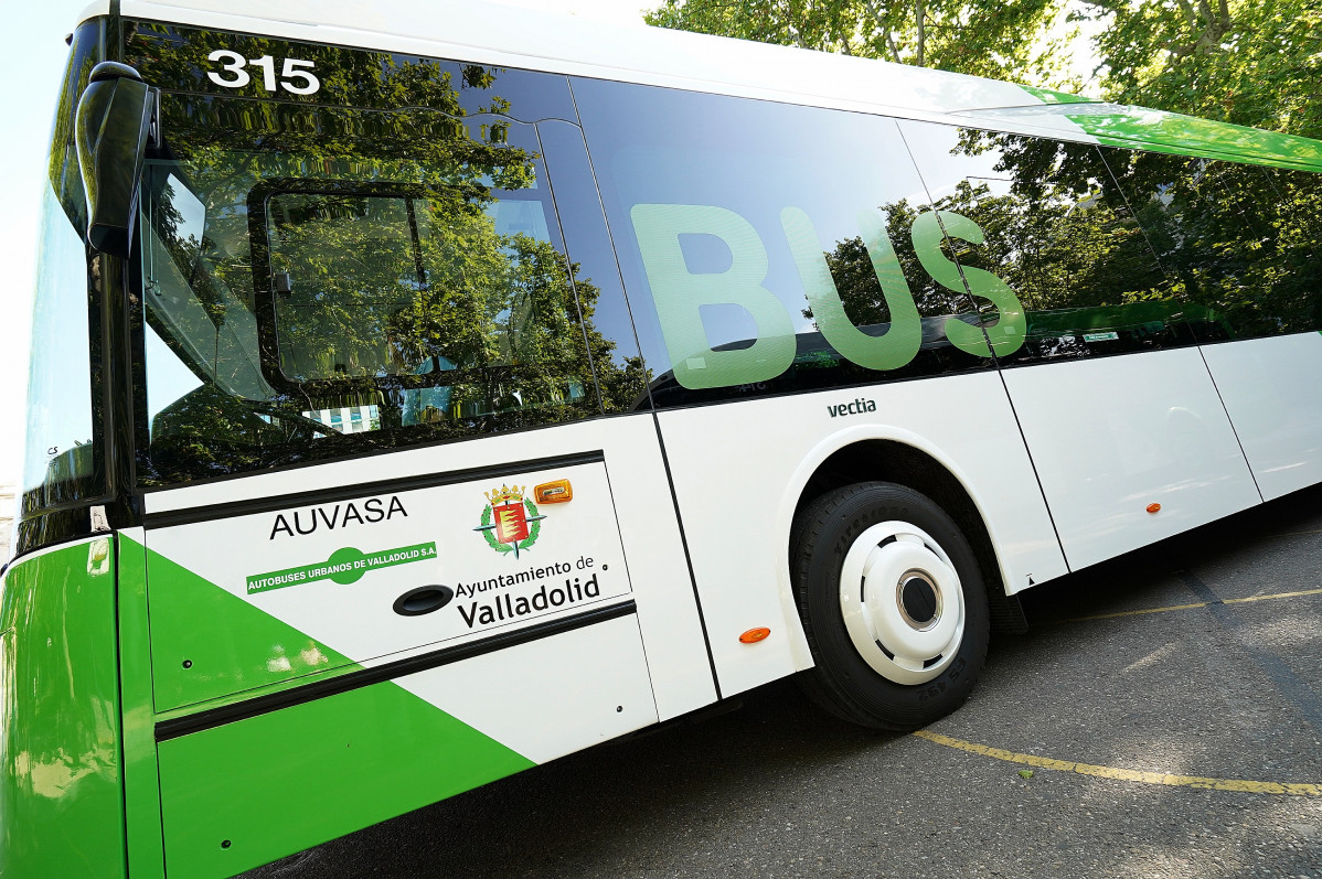 AUVASA autobuses híbridos nuevos CARDU 1687