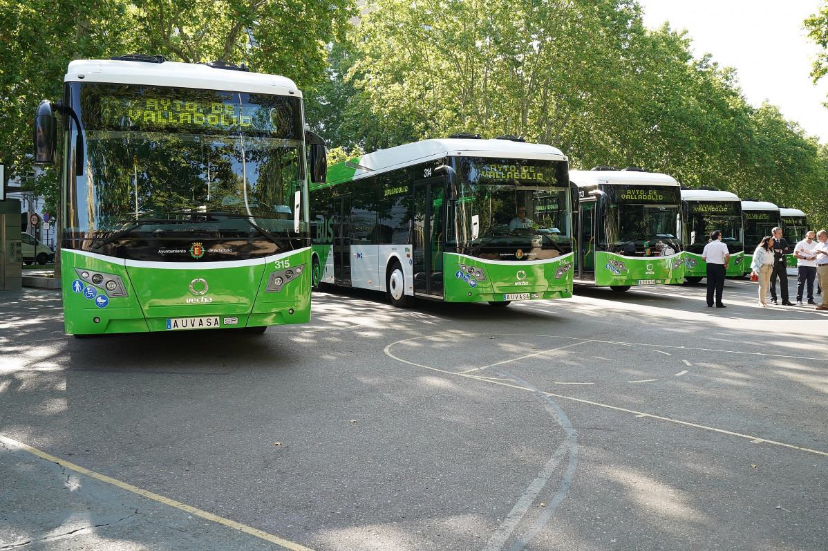 AUVASA autobuses hu00edbridos nuevos CARDU 1694