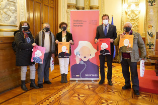 20201218 teléfono personas mayores CARDU 7561