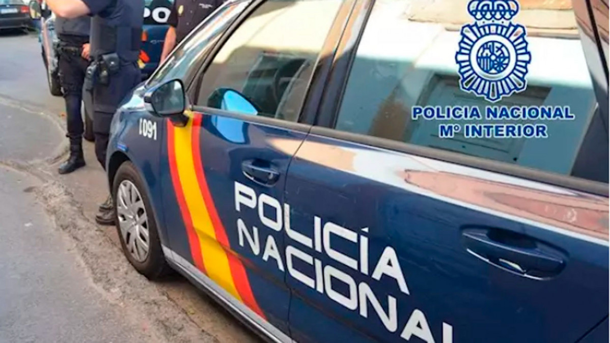 Agentes Policia Nacional 2318778140 19462959 1300x731
