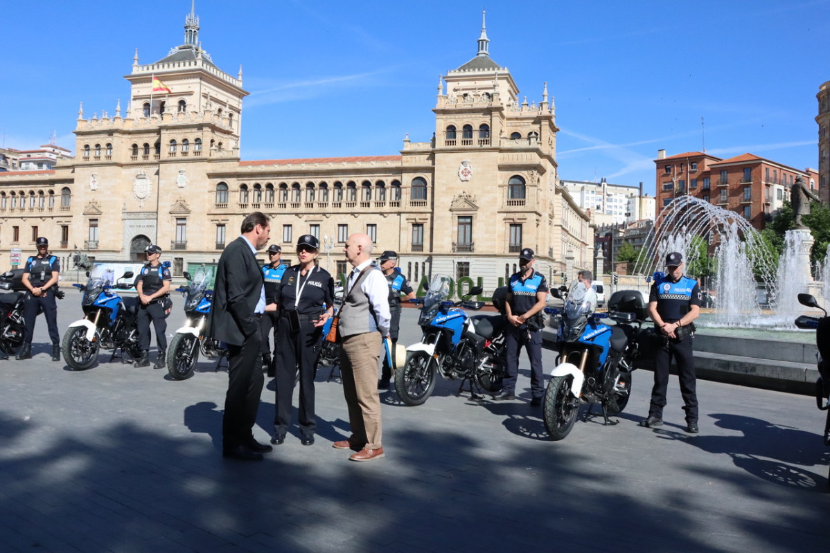 20220601 presentaciu00f3n nuevas motos Policu00eda AZ 5710