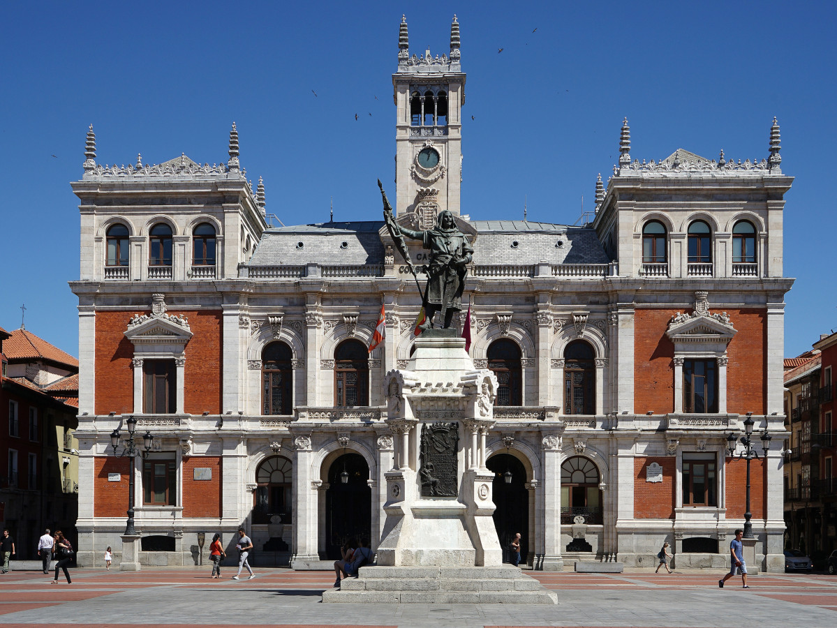 Ayuntamiento Fachada Conde Ansurez CARDU