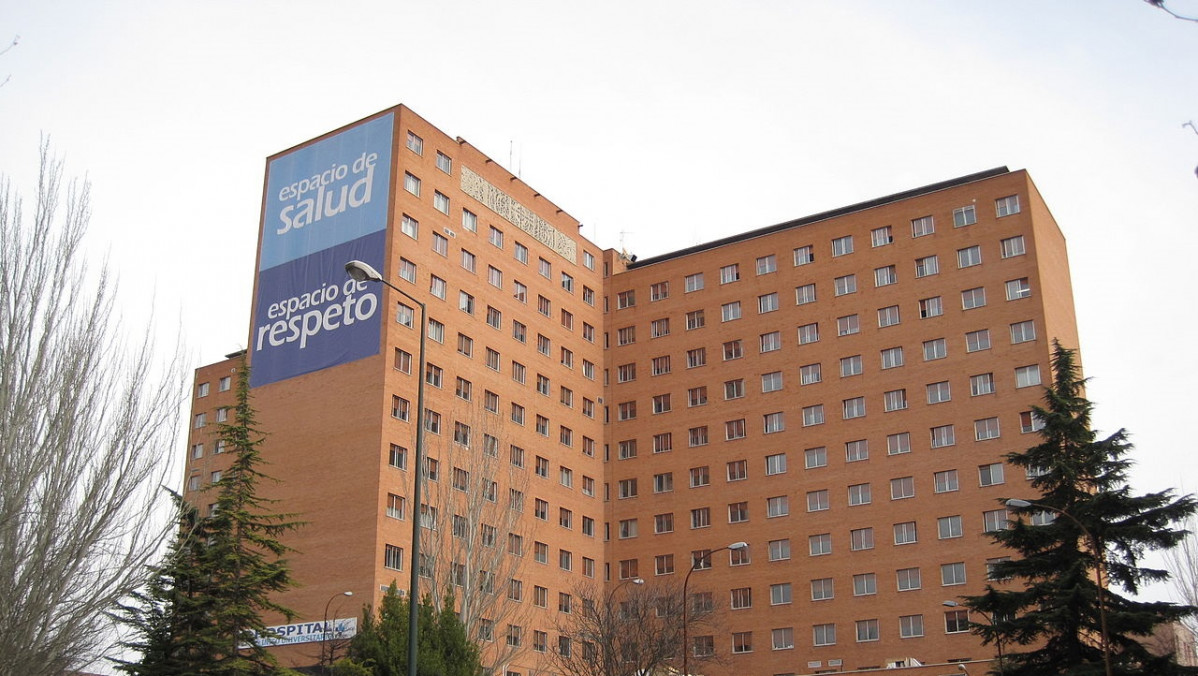 1280px Hospital Clinico Valladolid
