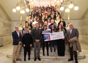 20221228 entrega premios sorteo árbol de los deseos (3)