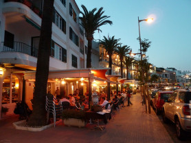 Restaurant 644504 1280