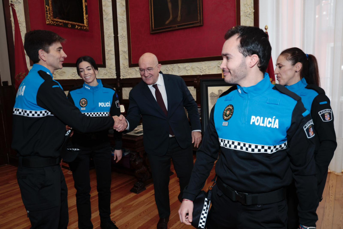 20260202 toma posesiu00f3n agentes Policu00eda Municipal 004